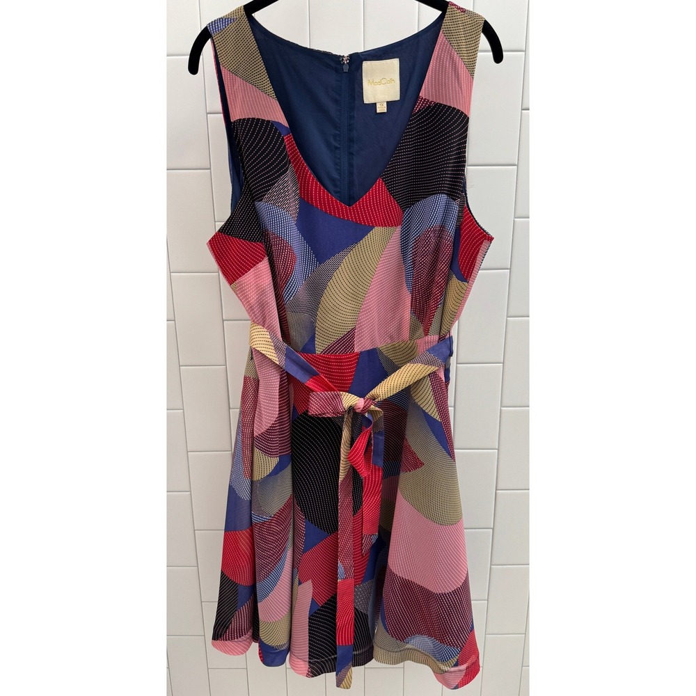 ModCloth Abstract Geometric Print V-Neck Fit & Flare Dress Size 1X Pink Blue
